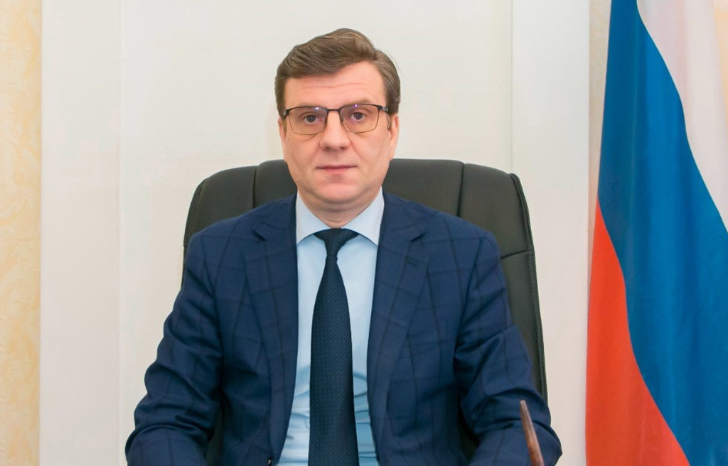 Минздрав Омской области обеспечит рабочими местами сотрудников роддома №5 Минздрав Омской области