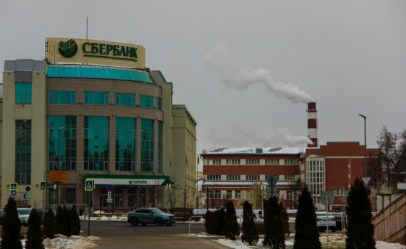 Из лучших за решетку? Экс-глава тульского Сбербанка задержан в столице, возможно, за взятку Из лучших за решетку? Экс-глава тульского Сбербанка задержан в столице, возможно, за взятку